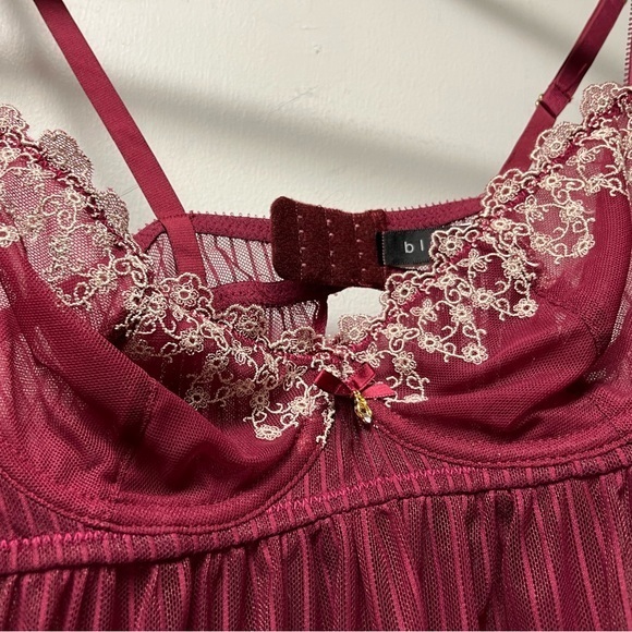 Blush‎ Pin Stripe Slip Nighty - Picture 5 of 6